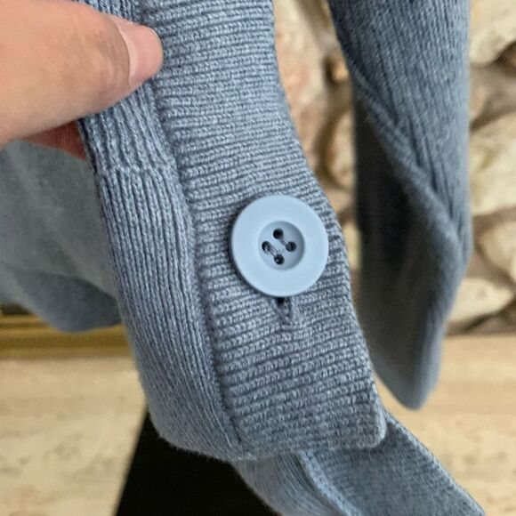 Stella & Dot sweater - Picture 7 of 9